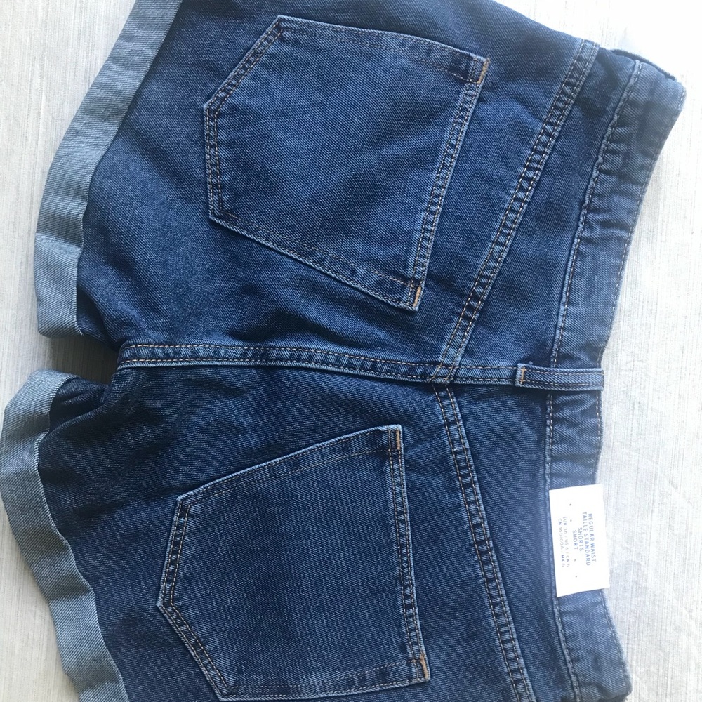 Jean Shorts - Picture 2 of 3